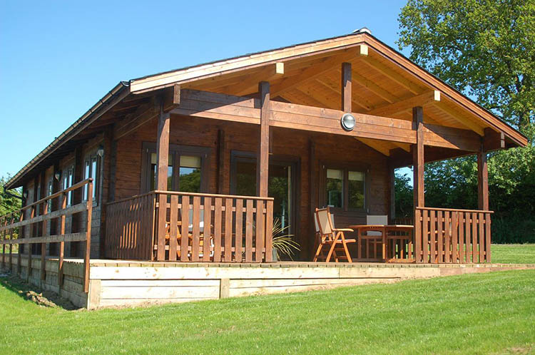West Middlewick Farm Log Cabins